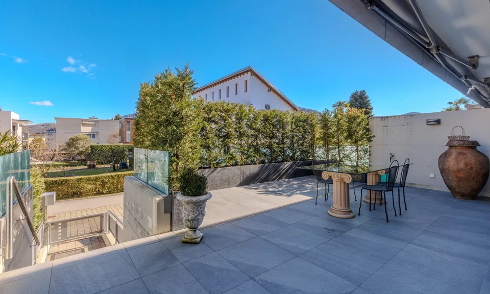 STUPENDA CASA 4.5 LOCALI CON GIARDINO E TERRAZZE A MAGLIASO