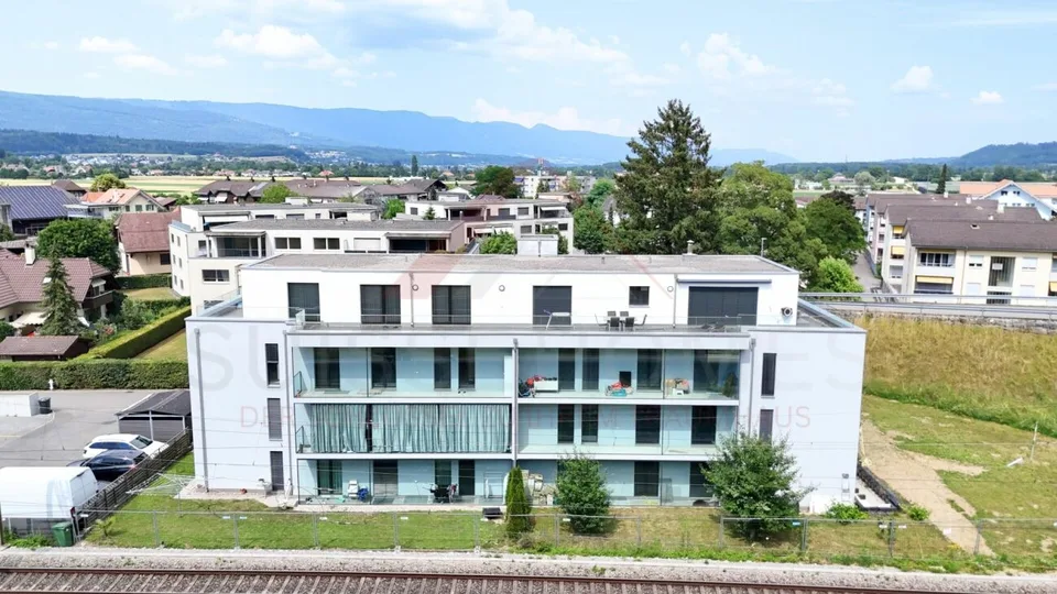 Familienparadies in Studen - 4.5 Zimmer Wohnung mit 2 Balkonen und über 158 m² Wohnfläche