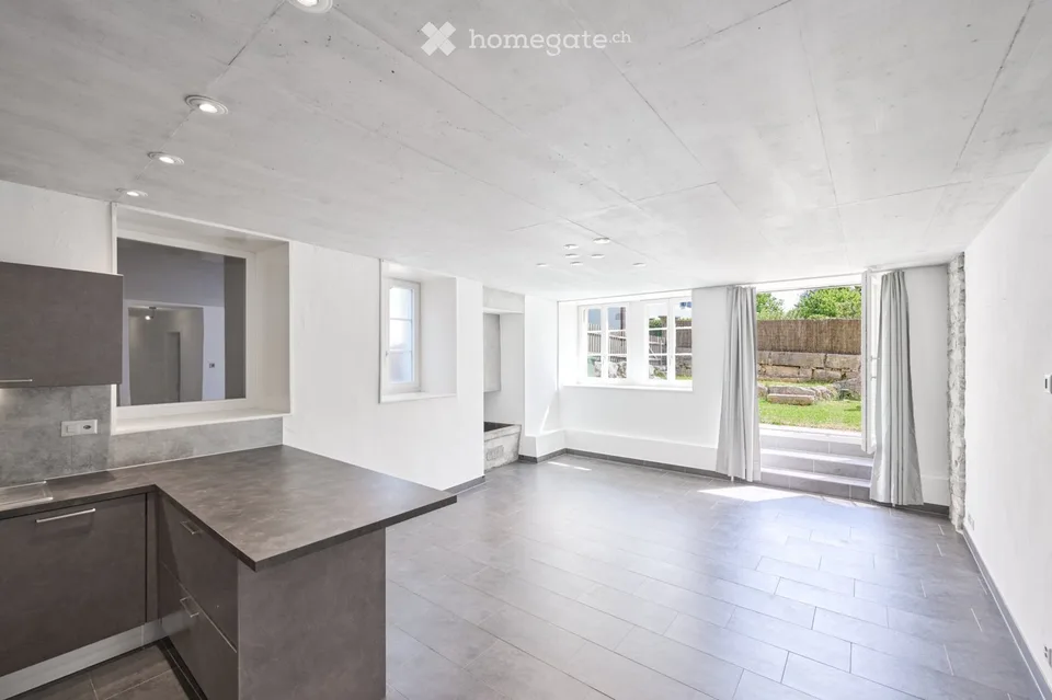 Charmant appartement de 4,5 pièces avec jardin privatif
