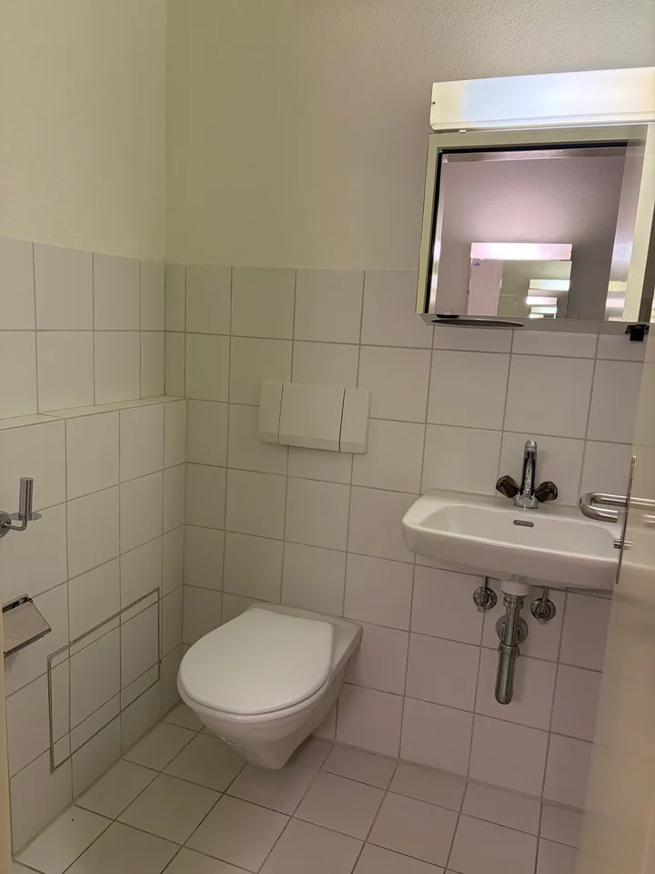 Büro- oder Praxisräumlichkeiten in unmittelbarer Nähe zum Hauptbahnhof – Foto 8 von 8