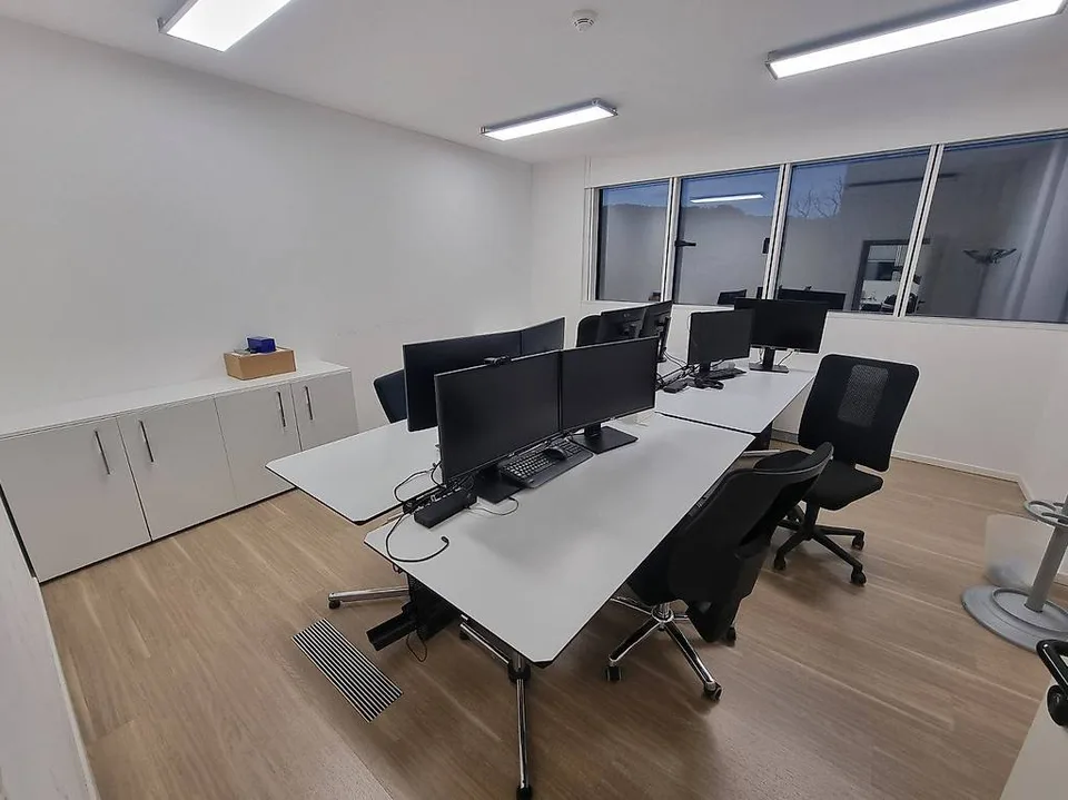 Übernahme für großes Büro in der Via Balestra