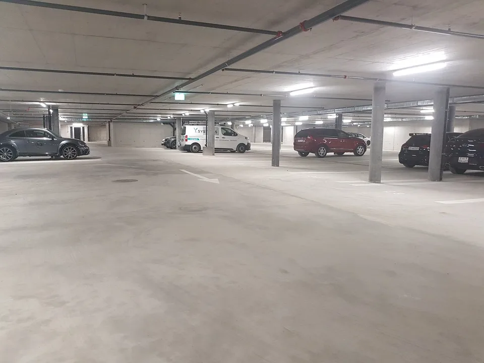 In affitto! Parcheggi interni, a due passi da Place Centrale a Martigny!
