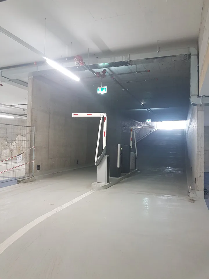 In affitto! Parcheggi interni, a due passi da Place Centrale a Martigny!