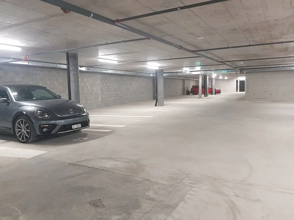 À louer ! Places de parc intérieures, à deux pas de la Place Centrale à Martigny !
