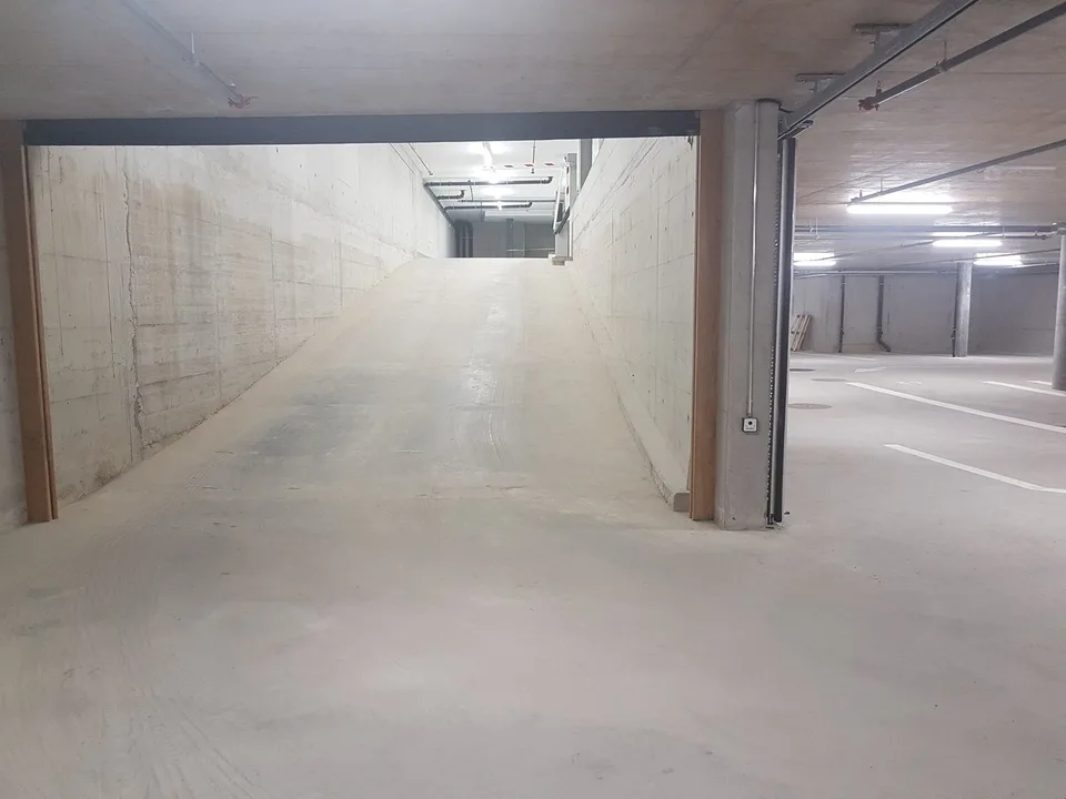 In affitto! Parcheggi interni, a due passi da Place Centrale a Martigny!