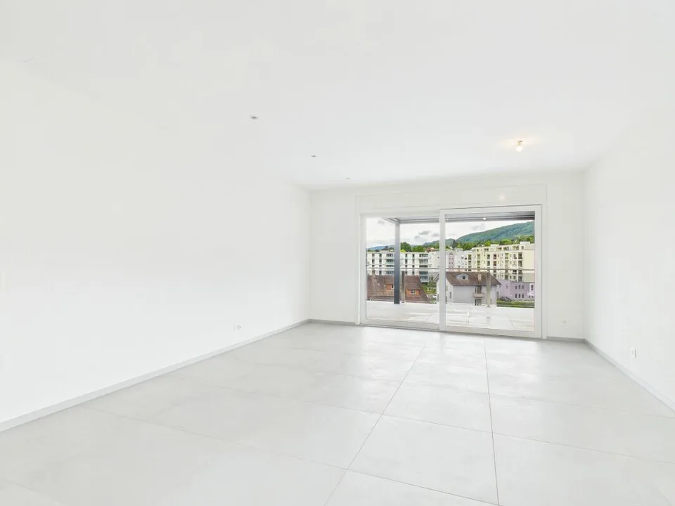 Stilvolle Attikawohnung mit grosser Terrasse und exklusiver Wohnkomfort in Delémont