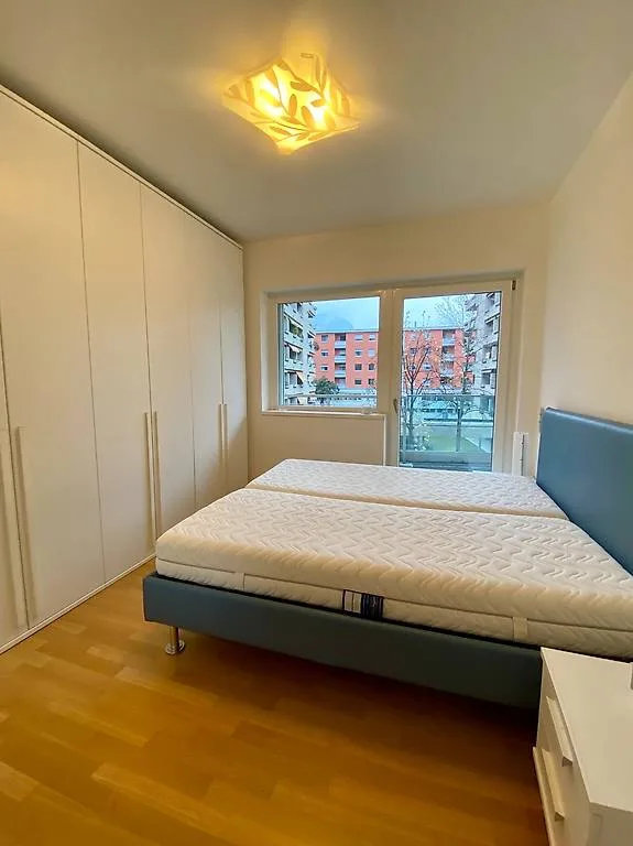 ZENTRALE 2-ZIMMER-WOHNUNG EINGERICHTET - MINDESTMIETDauer 3 MONATE