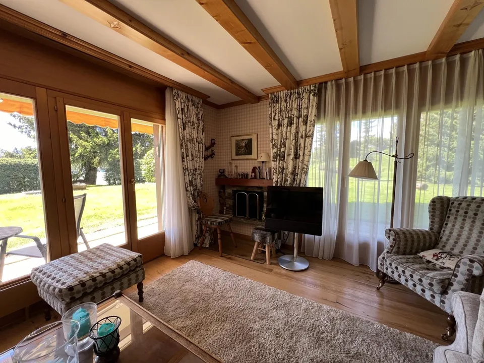 Bel appartement de 3 pièces au rez-pelouse