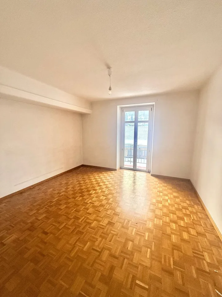 Wohnung mit 3.5 Zimmern und Balkon – Foto 7 von 11