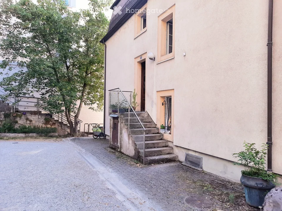 Magnifico appartamento di 4.5 locali a due passi dalla stazione di Neuchâtel - completamente ristrutturato!