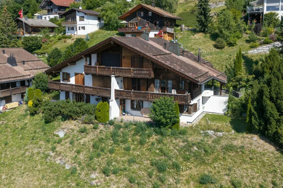 2 1/2 Zimmer Erdgeschosswohnung in Ladir zu verkaufen