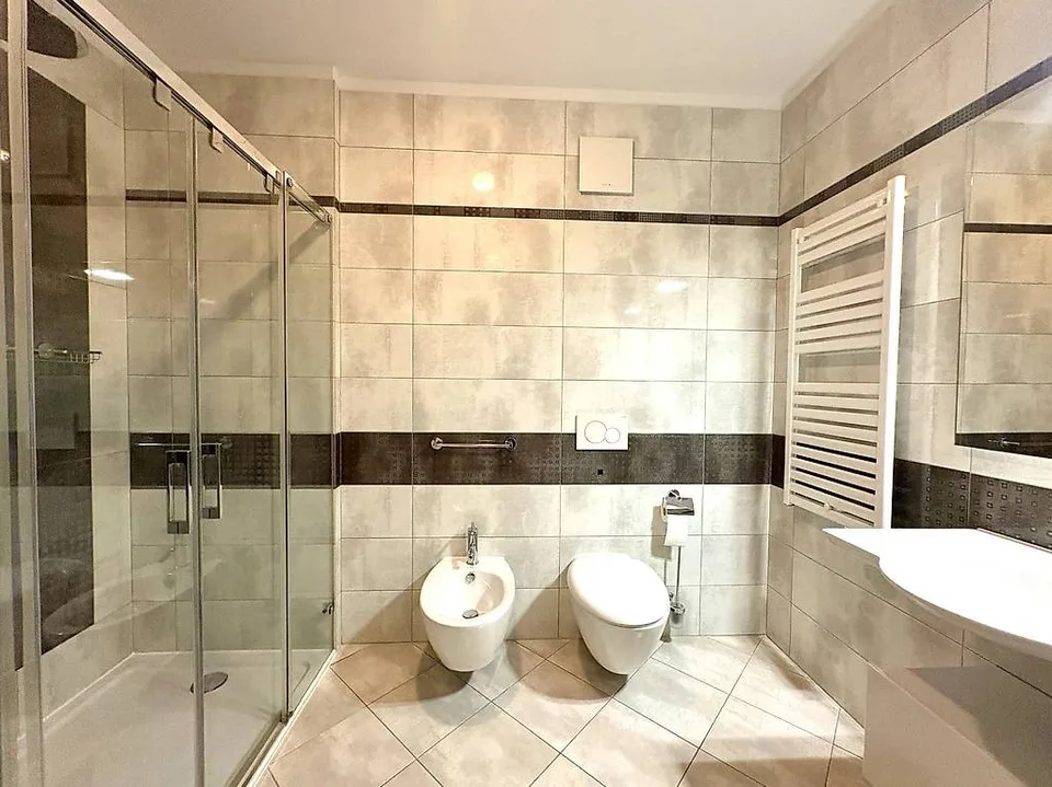 Modern und einladendes 3.5-Zimmer-Wohnung umgeben von Grün