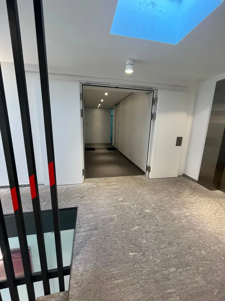 Ufficio moderno in affitto a Grono – Via Porta Piazzetta 2