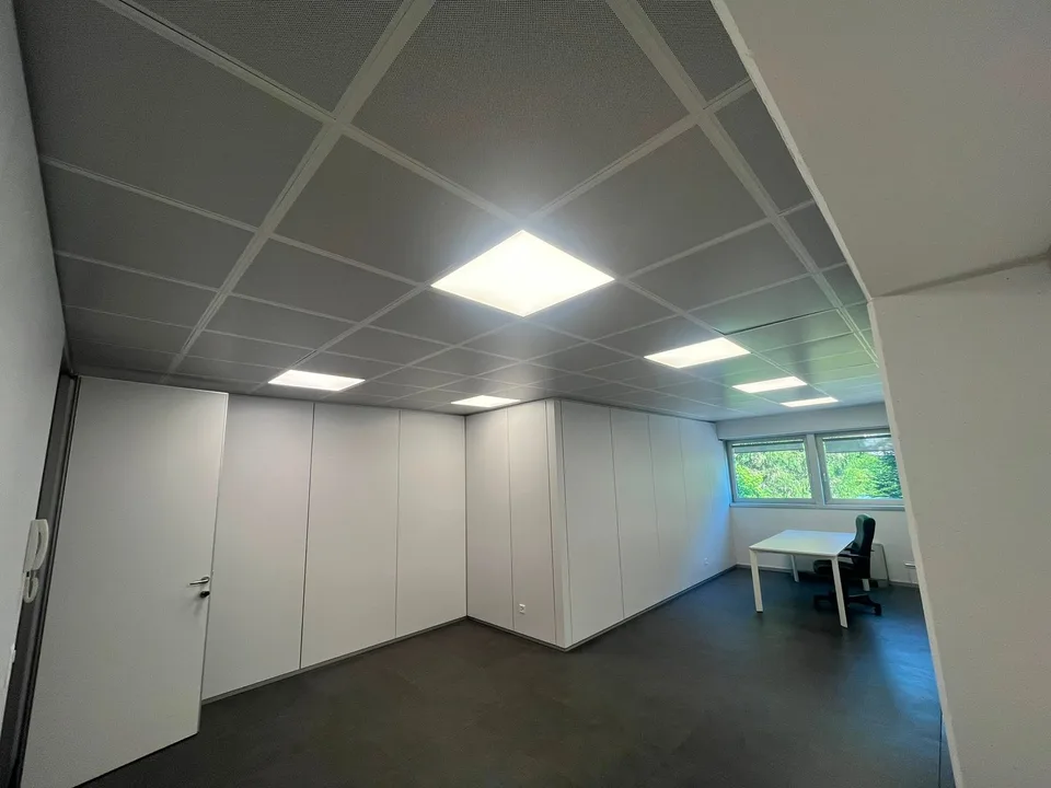 Moderne Büro in Grono zur Miete – Via Porta Piazzetta 2 – Foto 6 von 11