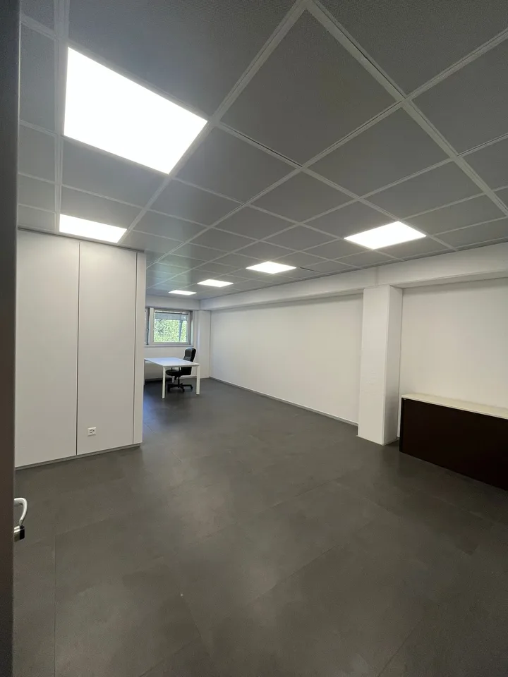 Moderne Büro in Grono zur Miete – Via Porta Piazzetta 2 – Foto 10 von 11