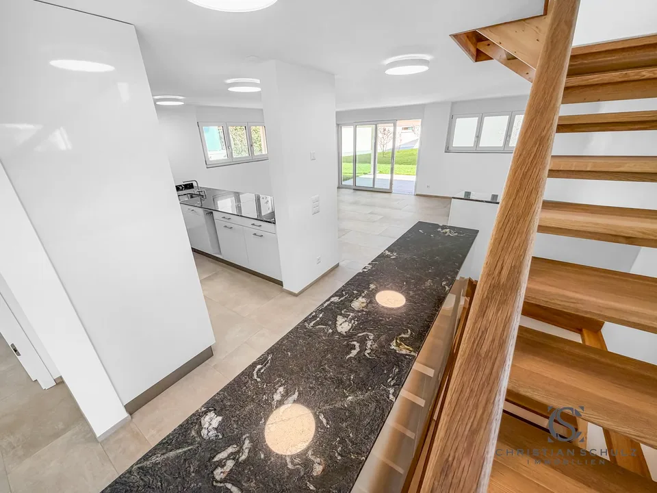 Traumhafte Aussicht - Neubau-Einfamilienhaus in Helsighausen (TG) – modern & energieeffizient!