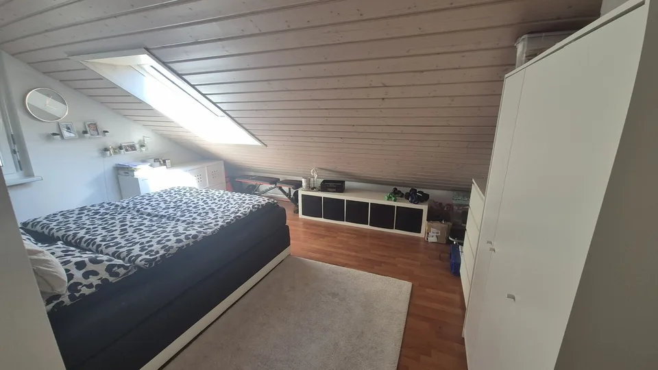 Erzingen- schöne 4-Zimmer Dachgeschosswohnung – Foto 11 von 12
