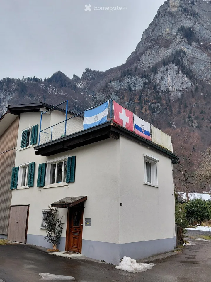 Charmantes 2.5-Zimmer-Einfamilienhaus in Netstal GL