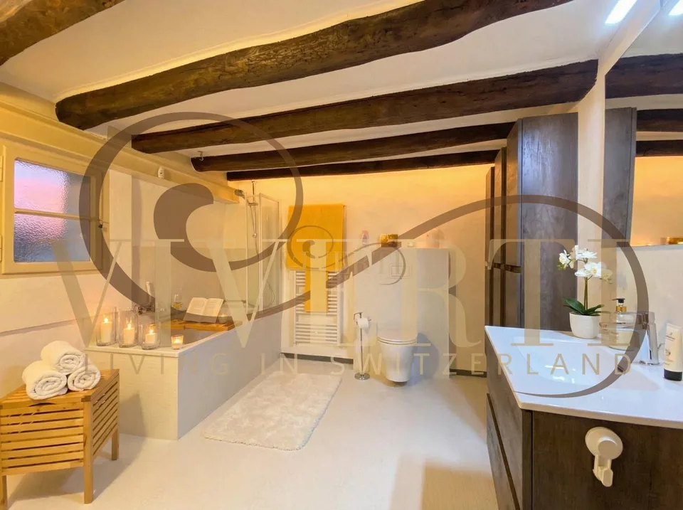 PALAZZINA AVEC 4 IMMEUBLES À MORCOTE