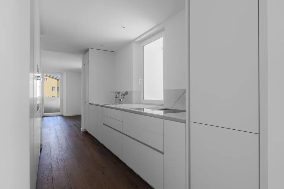 BELLISSIMO 4.5 LOCALI CON AMPIA TERRAZZA COPERTA A MAGADINO