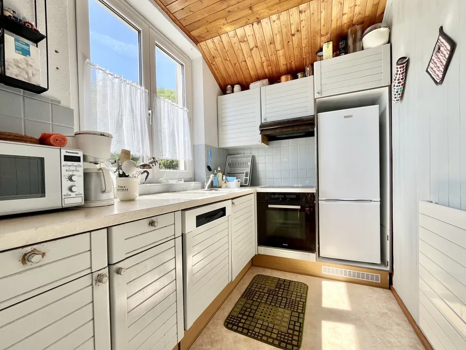 CASA BIFAMILIARE 7 LOCALI CON VISTA APERTA A TORRICELLA