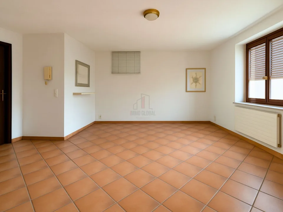 Villa mit Charme, mit Pool und offener Aussicht