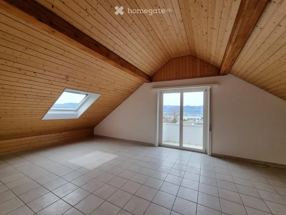 ♥  Tolle Panoramasicht + Wohlfühl-Grundriss inklusive Parkplatz  ♥