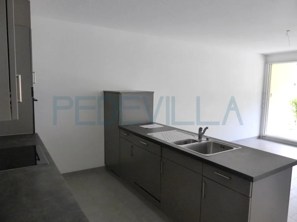 Grand appartement de 4.5 pièces avec balcon