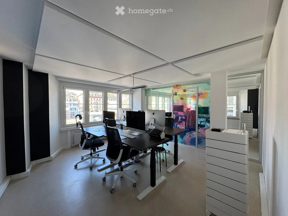 Repräsentatives Büro am Limmatquai – eine ideale Basis für hybride Teams im Herzen von Zürich.