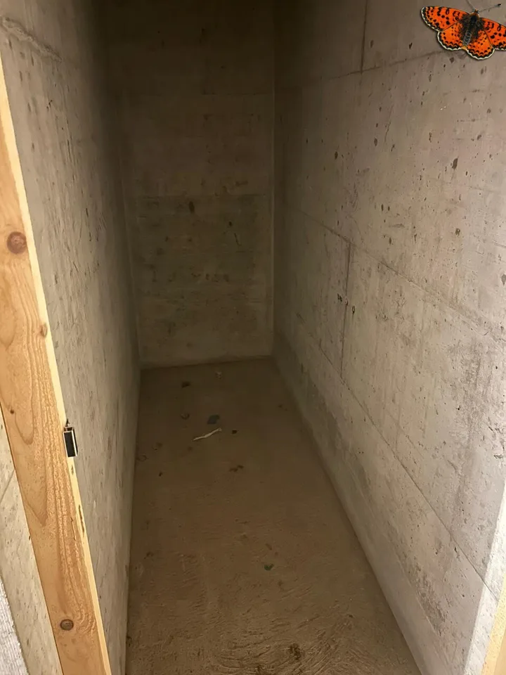PICCOLO DEPOSITO DI STOCCAGGIO IN AFFITTO - EPAGNY