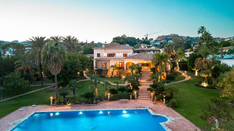Villa Exceptionelle 1ère Ligne Golf Marbella – photo 15 sur 19