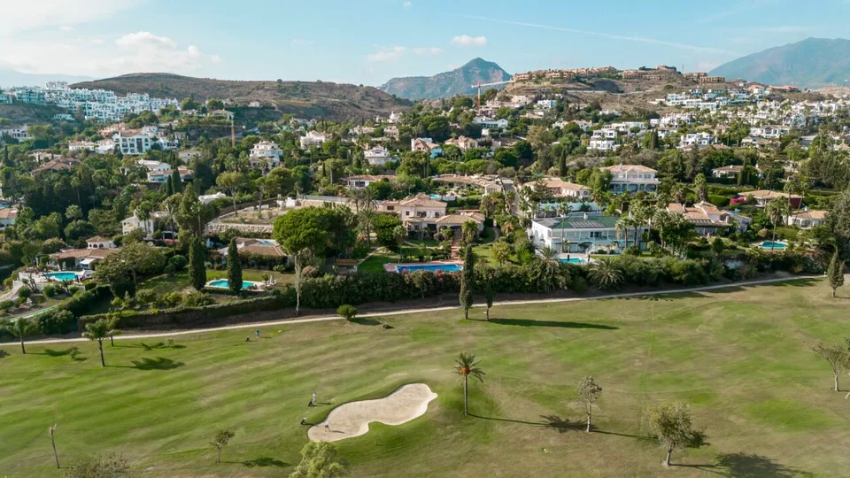Villa Exceptionelle 1ère Ligne Golf Marbella – photo 17 sur 19