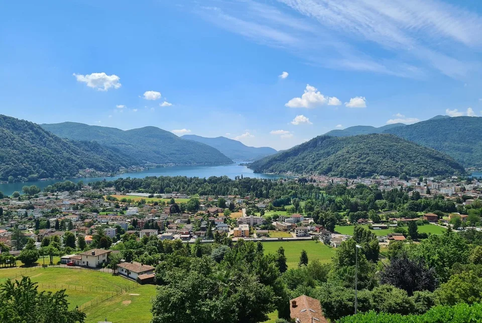 PROGETTO APPROVATO PER CASA BIFAMILIARE VISTA LAGO A NEGGIO