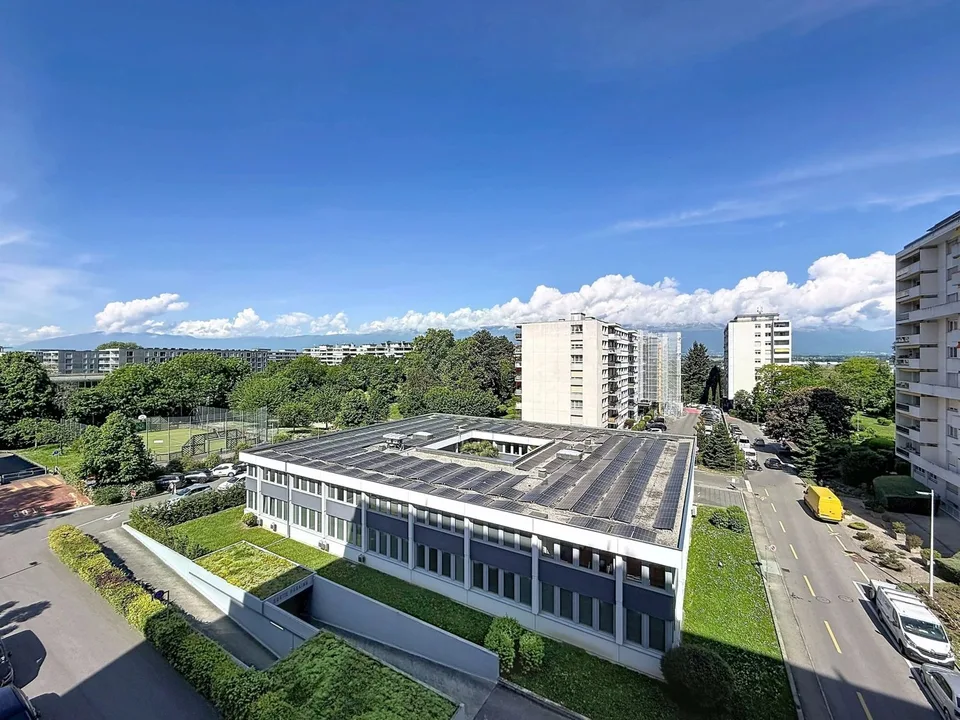 Appartement mit geräumigem und hellem Balkon im Herzen der internationalen Organisationen