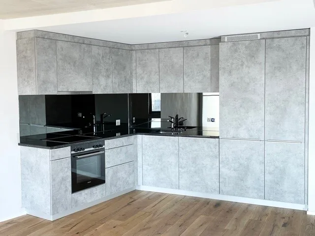 Superbe appartement neuf de 3,5 pièces avec beau dégagement