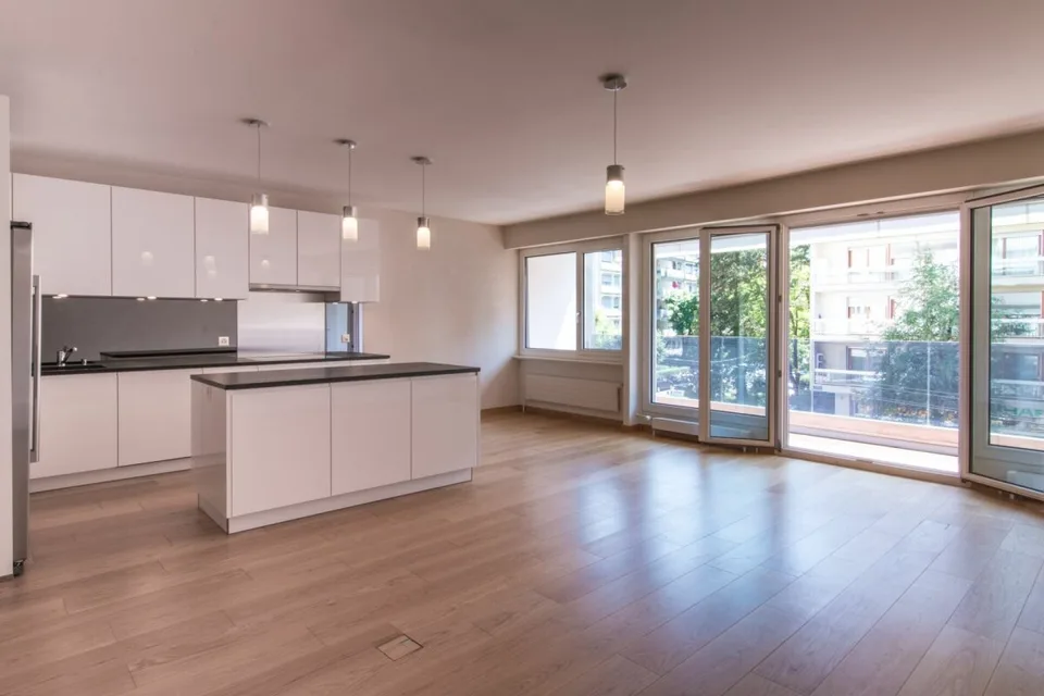 Zwei 4-Zimmer-Wohnungen in Champel