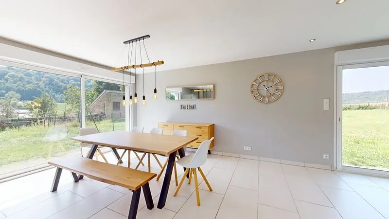 Casa in vendita con 5 locali a BAZEILLES SUR OTHAIN (55)