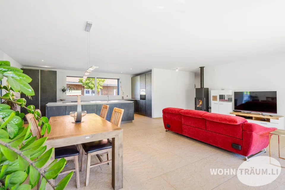 7½-Zimmer Einfamilienhaus mit Charme & Ausbaupotenzial