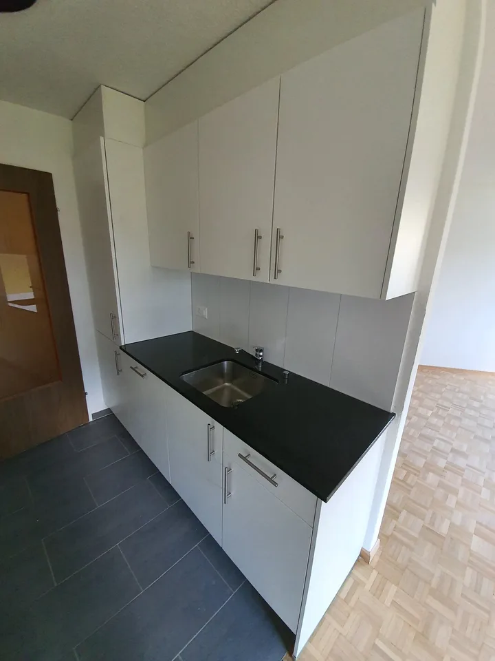 Renovierte, top-moderne 3-Zimmerwohnung zu vermieten!