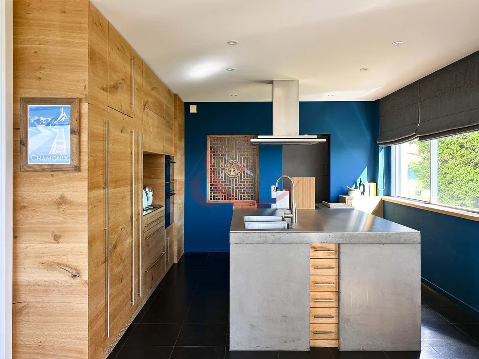 Villa d'eccezione con piscina interna e vista mozzafiato – foto 6 di 11