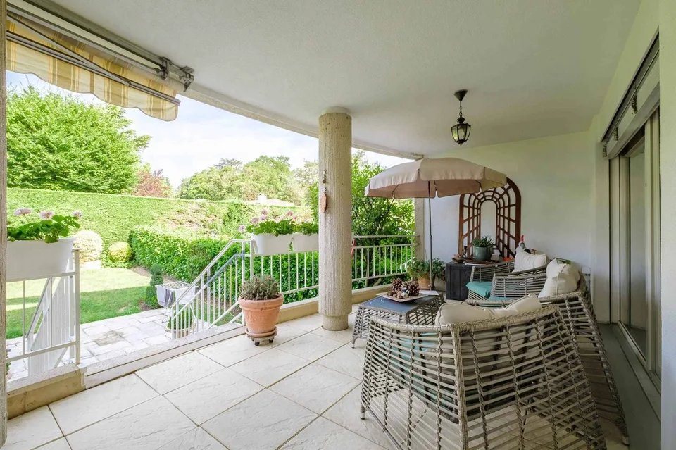 Piacevole duplex di 5 locali con terrazza e giardino