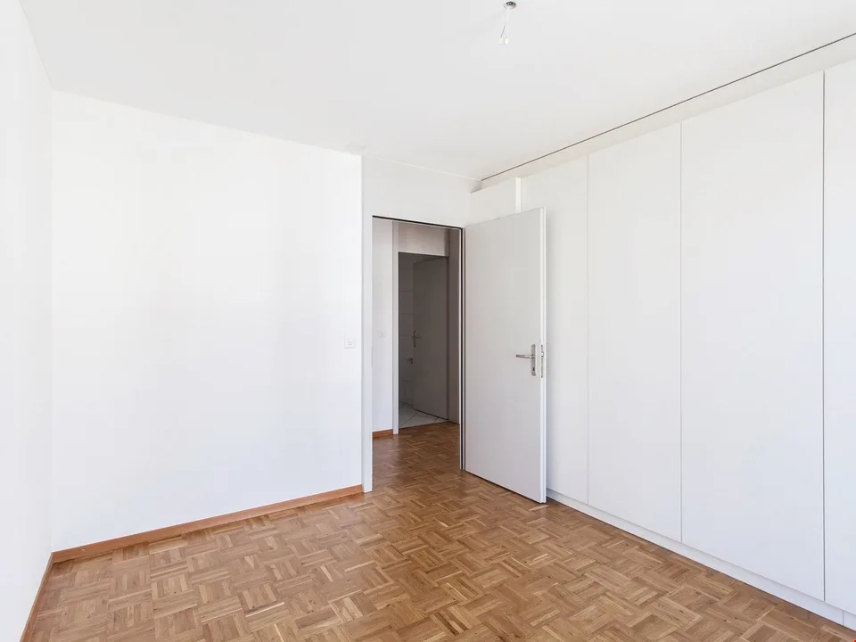 Geräumige 4.5-Zimmer-Wohnung mit Balkon