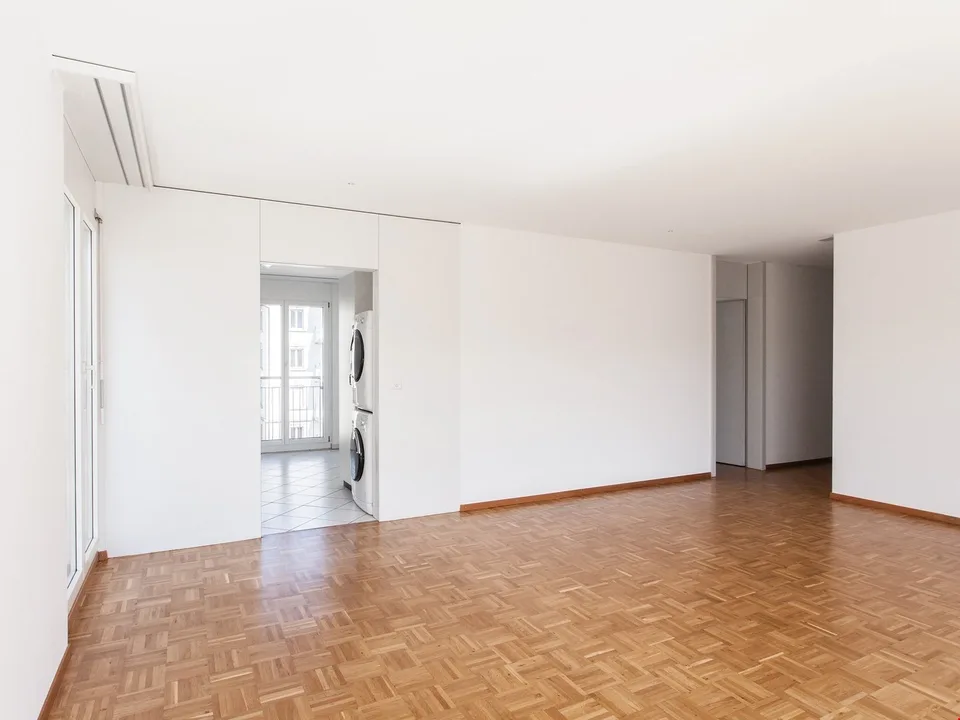 Geräumige 4.5-Zimmer-Wohnung mit Balkon