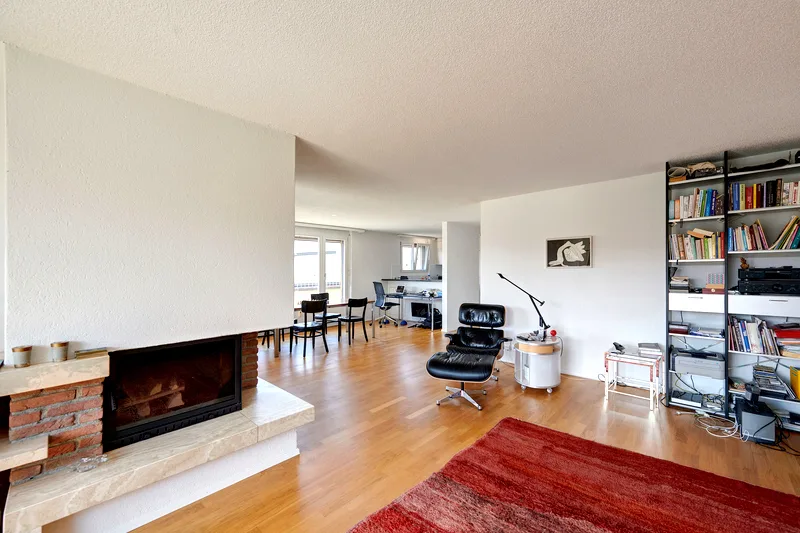 2½ ZIMMER-ATTIKAWOHNUNG IN BERN - LÄNGGASSE, MÖBLIERT, TEMPORÄR – foto 4 di 20