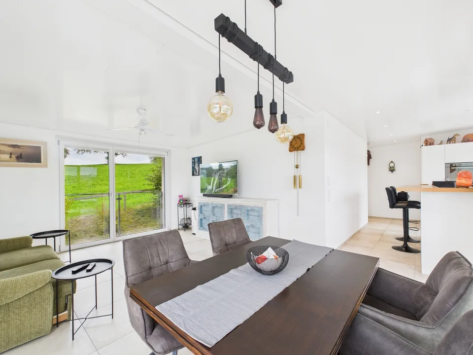 Reserviert: Moderne 3.5-Zimmer Attikawohnung mit Terrasse
