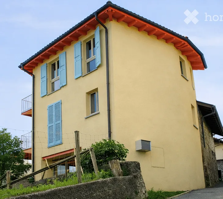 Incantevole casa unifamiliare a Curio, tranquillità e vista lago imprendibile