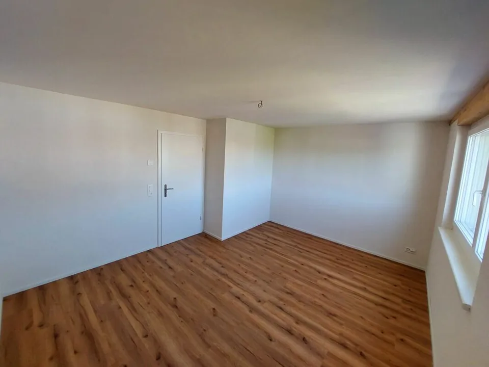 Exclusive 2.5-room attic apartment with approximately 74 m² sun terrace - First occupancy in new building – photo 10 of 13