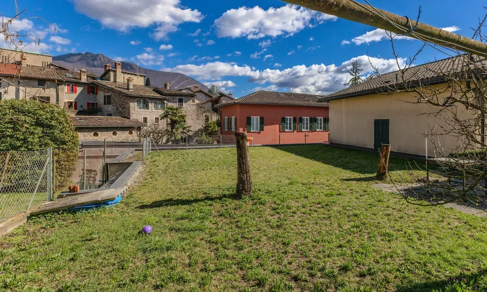 SPAZIOSA CASA 7.5 CON GIARDINO E AREA COMMERCIALE A CUREGLIA