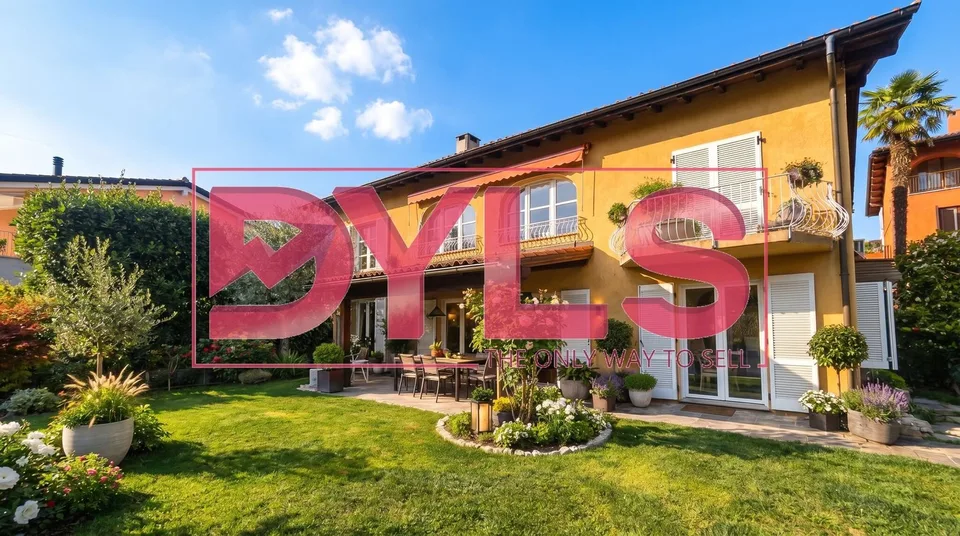 ZWEIFAMILIENHAUS MIT GARTEN IN GENTILINO