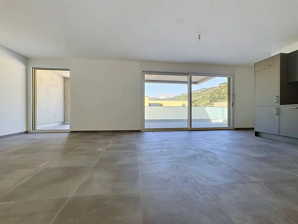 Luminoso appartamento di 2,5 locali al 2° piano con grande terrazza - Promozione Alegria a Uvrier